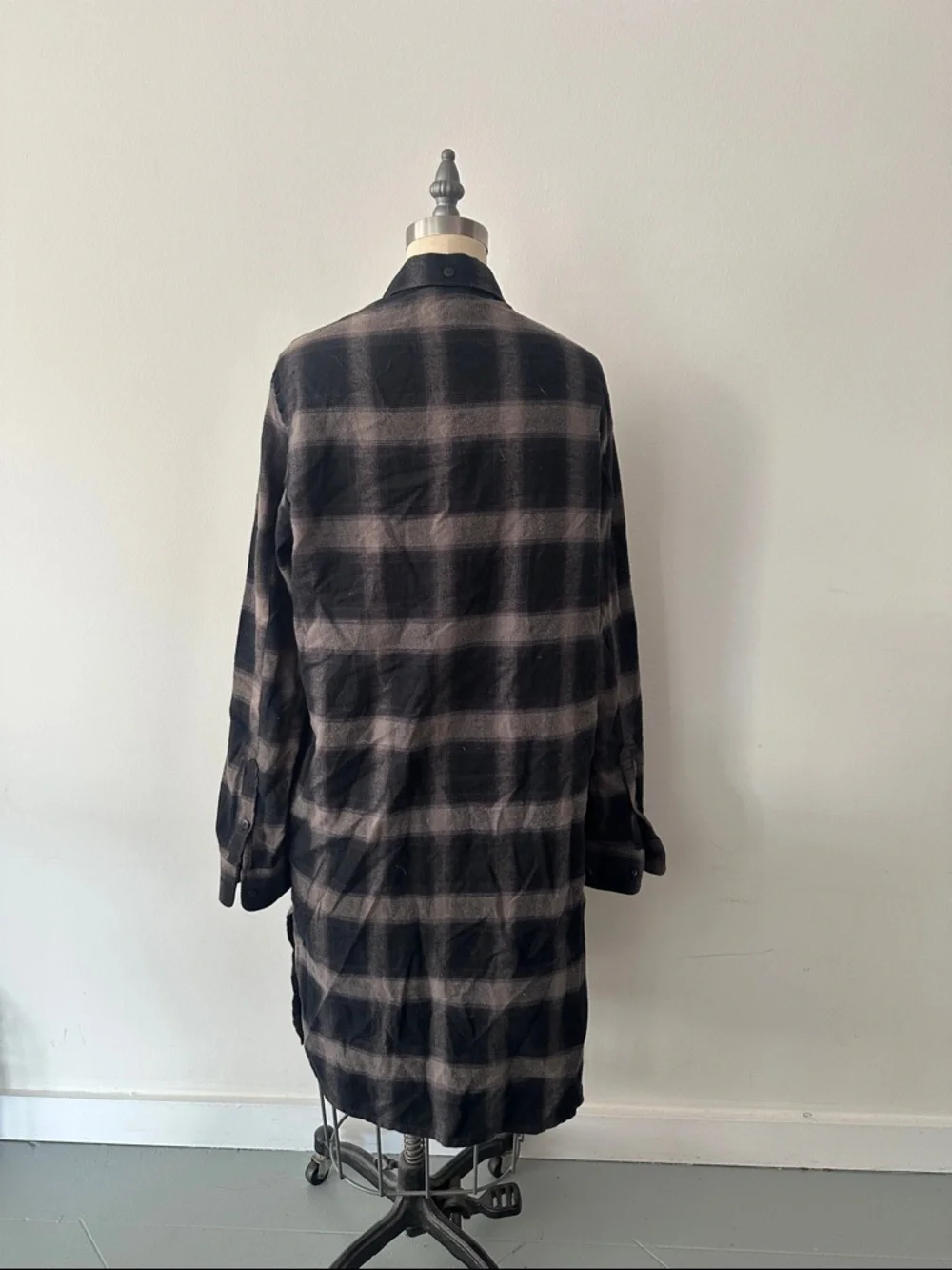 H&M Black and Taupe Plaid Long Shirt Dress - Picture 4 of 4